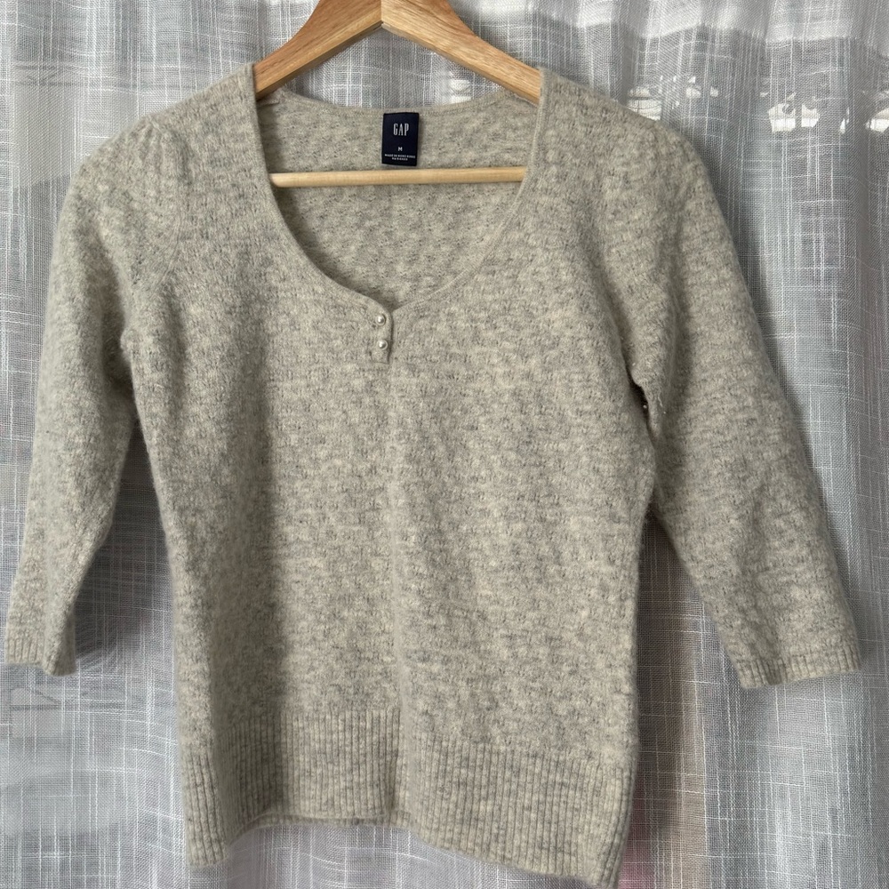 GAP gray short Sleeve Top